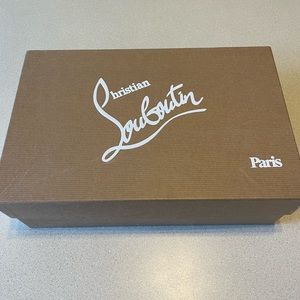 Christian Louboutin Pigalle Pump Size 37 Nude